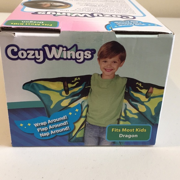 Cozy Wings Dragon Kids Wings Wearable Blanket Wrap New in Package - Picture 11 of 11